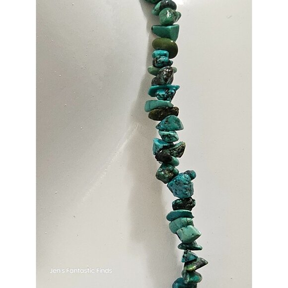 Natural Turquoise Chip Necklace With Gold-Tone Screw Clasp 18" - Picture 8 of 10